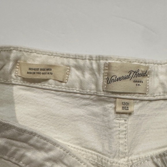 Universal Thread high-rise midi white carpenter cotton Shorts size 12/31 - Picture 2 of 10